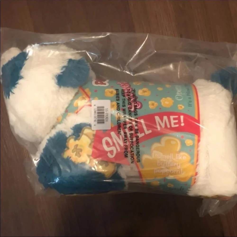 My Pillow Pet Scented Popcorn Panda Plush Doll NEW - Picture 8 of 8